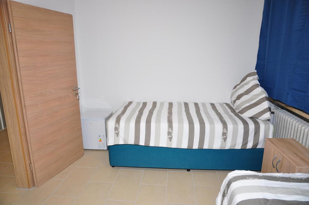 Hostel Weisenau Plaza Mohuč Exteriér fotografie