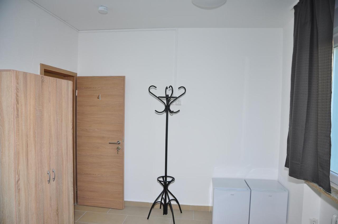 Hostel Weisenau Plaza Mohuč Exteriér fotografie