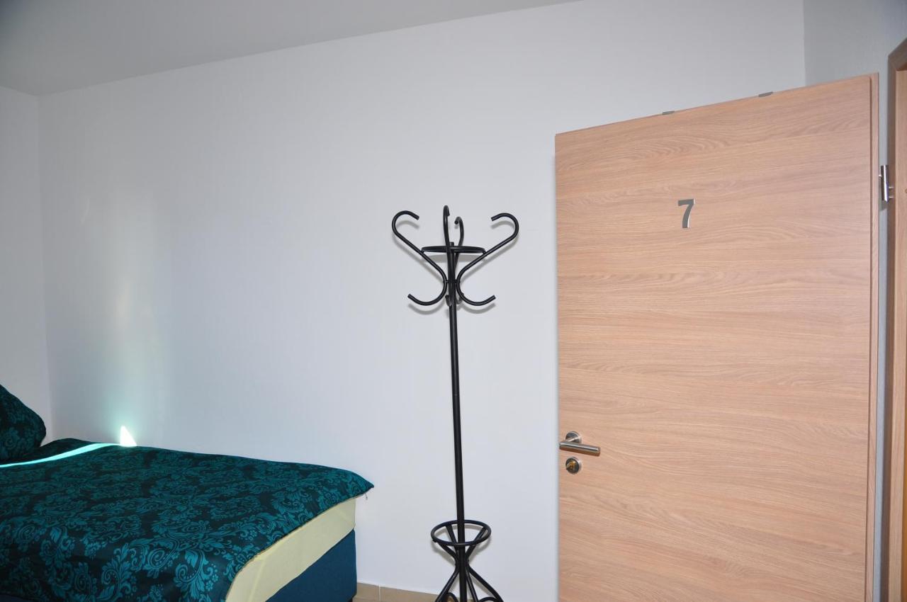 Hostel Weisenau Plaza Mohuč Exteriér fotografie